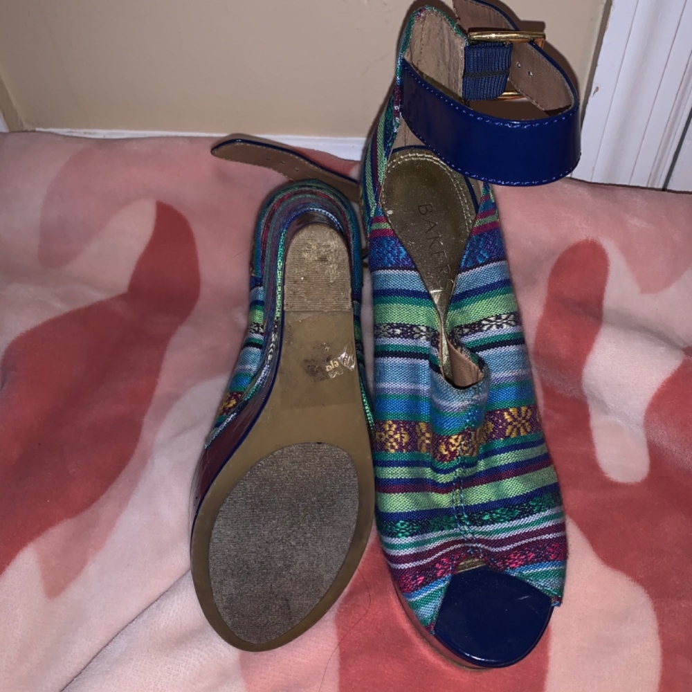 Aztec pattern wedge heels - Picture 4 of 5